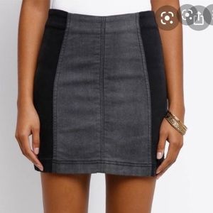 Free People Modern Femme Skirt in black and gray size 0!